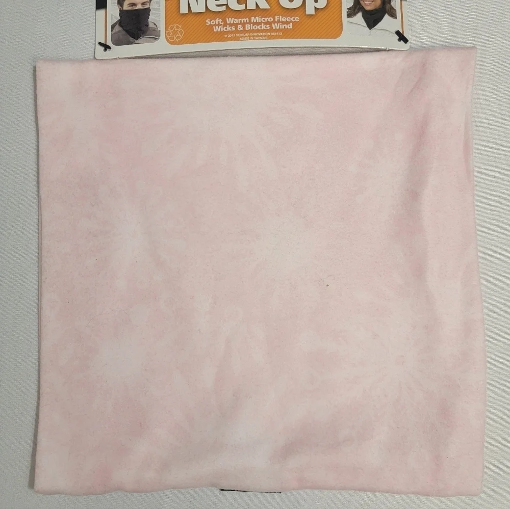 Seirus Microfleece Printed Neck Up Blush Starburst Face Mask Neck Protector